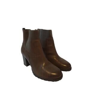 Clarks Women's 7 M Brown Leather Ankle Boots Pull On High Heel Block